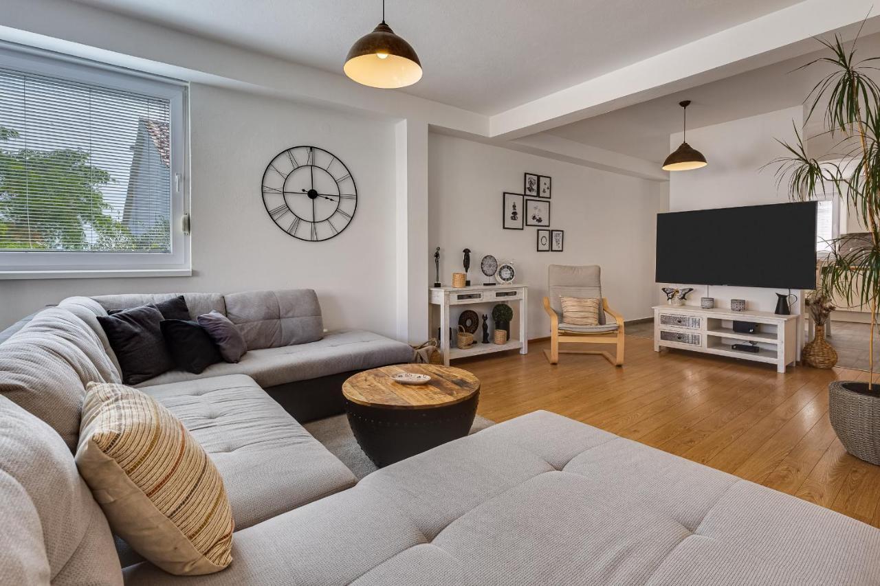 Apartments Juraj Petrcane Exterior photo